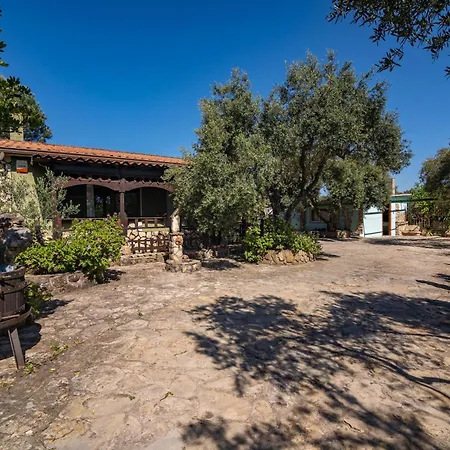 Casa Lilliu Hébergement de vacances *
